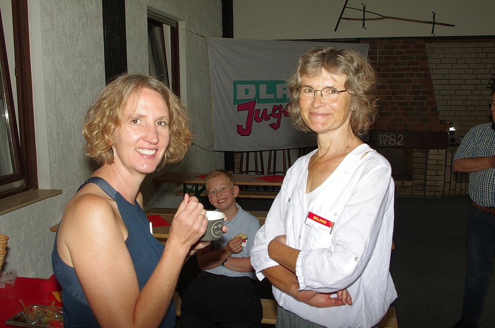 Claudia und Ines im Gespräch